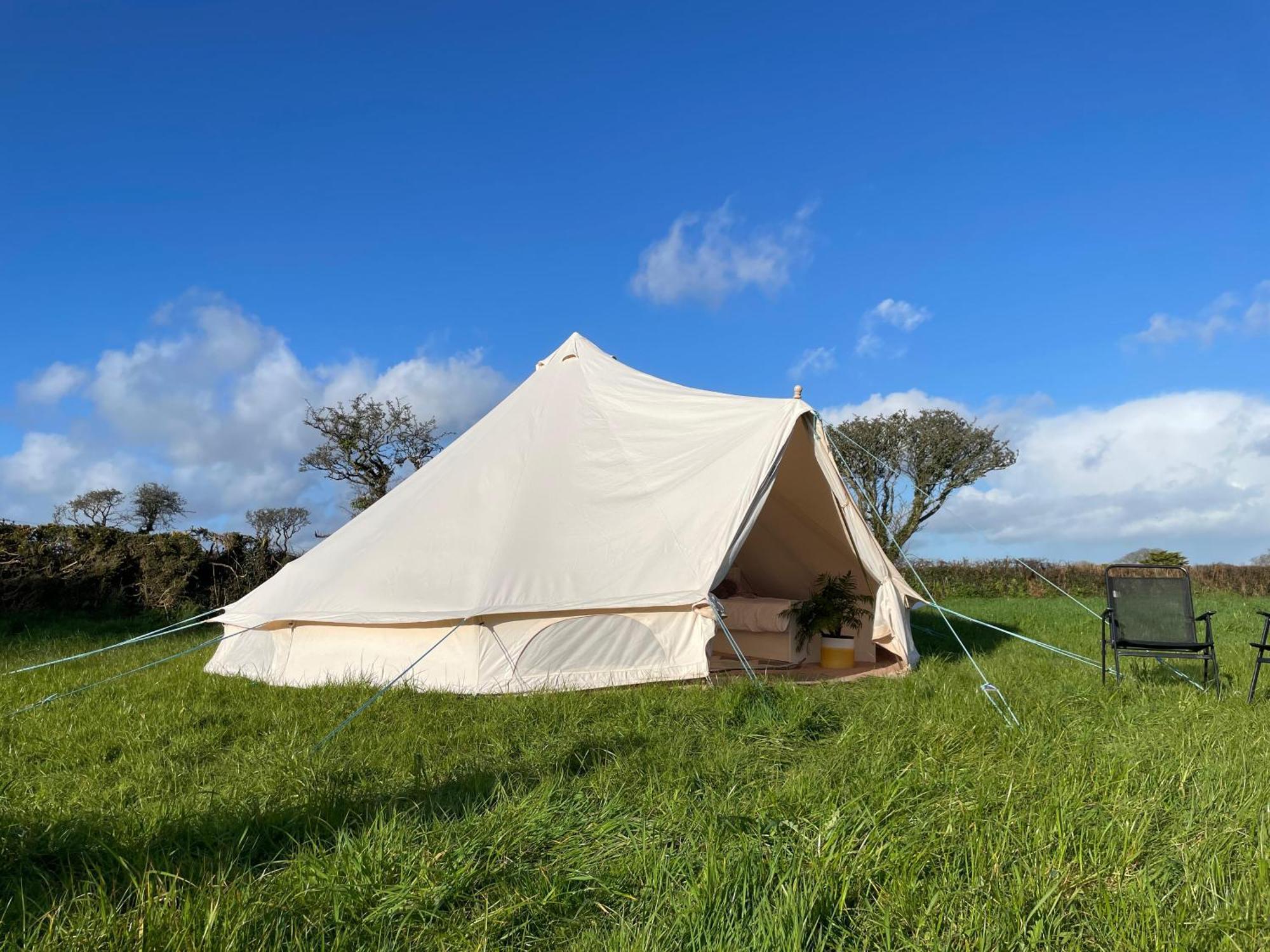 Trevena Cross Glamping & Camping Helston Eksteriør bilde