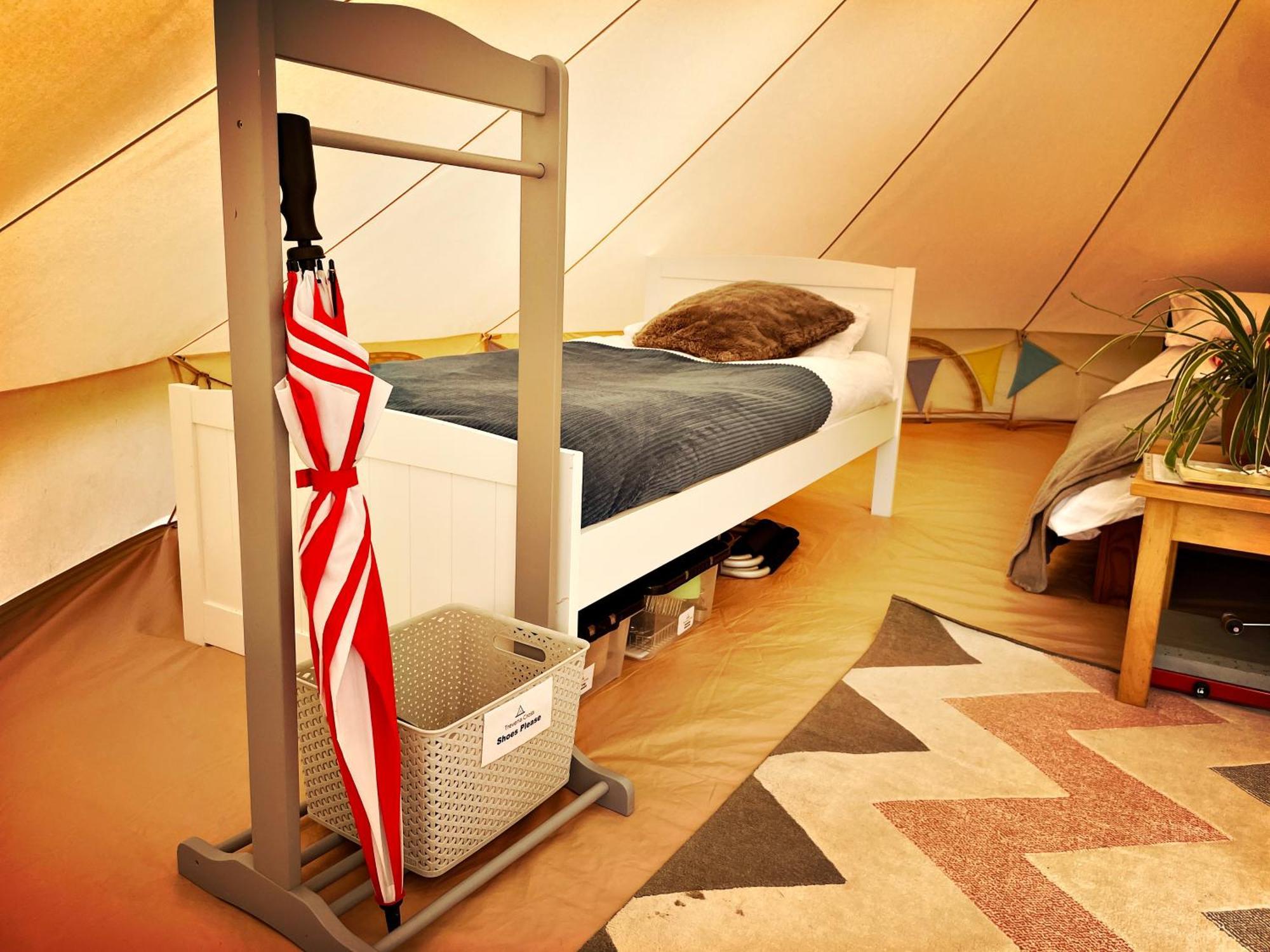Trevena Cross Glamping & Camping Helston Eksteriør bilde