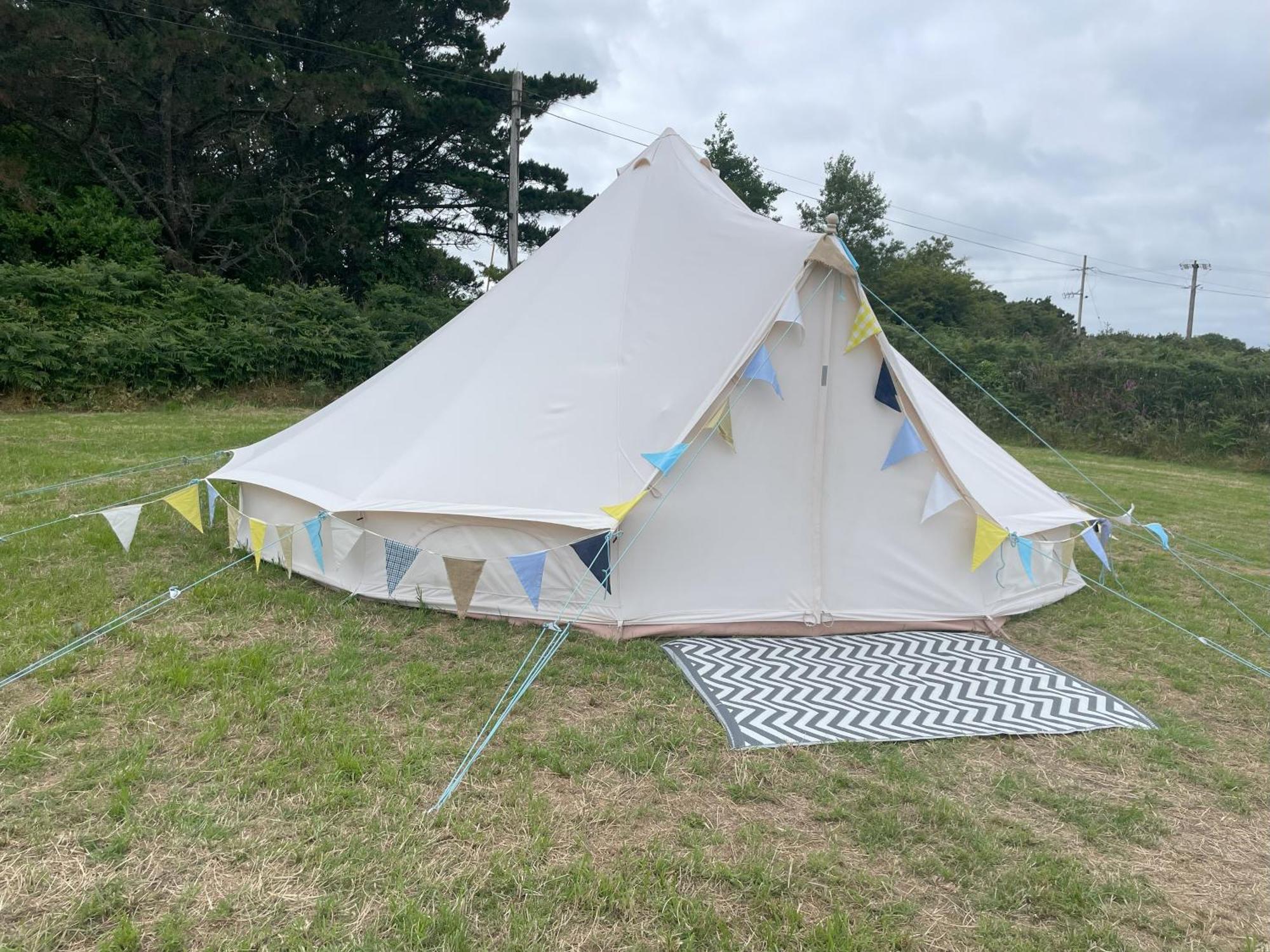 Trevena Cross Glamping & Camping Helston Eksteriør bilde