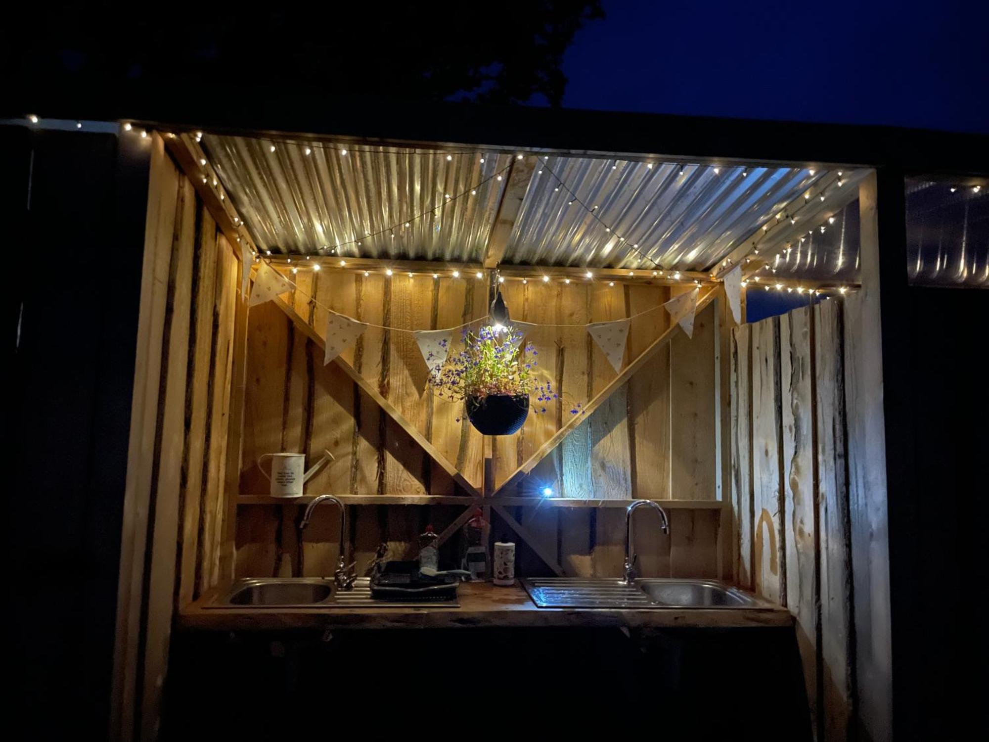 Trevena Cross Glamping & Camping Helston Eksteriør bilde